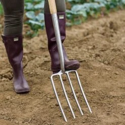 Kent & Stowe Stainless Steel Digging Fork -PlantEra Shop 1031049 1