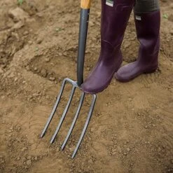 Kent & Stowe Carbon Steel Digging Fork -PlantEra Shop 1031068 3