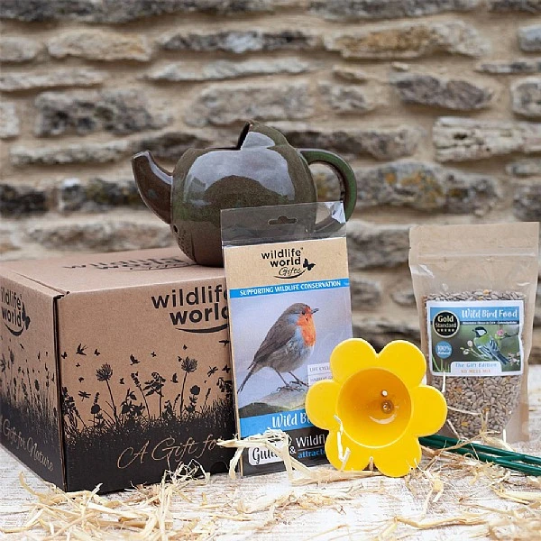 Wildlife World For The Love Of Gardens Gift Pack 4 Wildlife World For The Love Of Gardens Gift Pack - Image 2