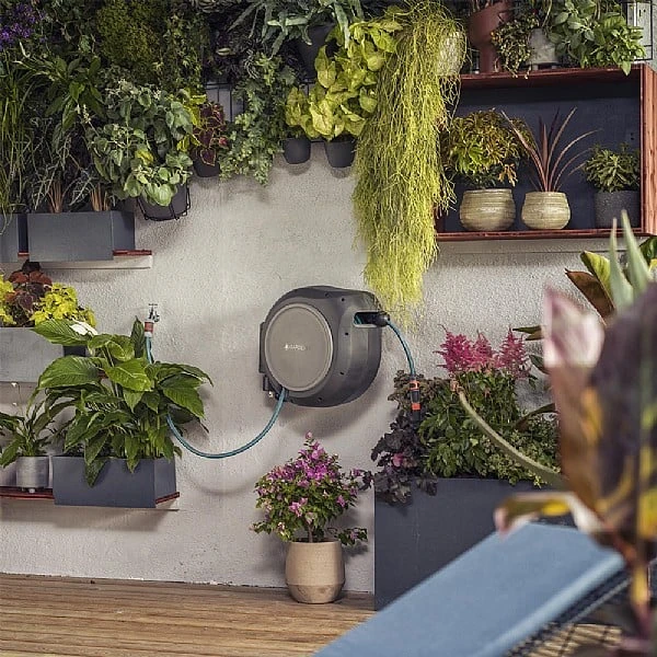 Gardena Automatic Retractable Wall Mounted Hose Box 30m 3 Gardena Automatic Retractable Wall Mounted Hose Box 30m