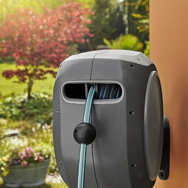 Gardena Automatic Retractable Wall Mounted Hose Box 30m 5 Gardena Automatic Retractable Wall Mounted Hose Box 30m - Image 3