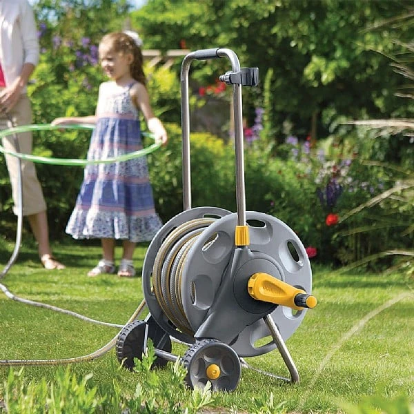 Hozelock 60m Capacity Hose Cart With 50m Hose & Fittings 4 Hozelock 60m Capacity Hose Cart With 50m Hose & Fittings - Image 2